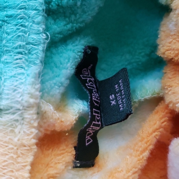 Wild Fable™ High-Rise Fleece Bermuda Shorts in Tie-Dye Size XS - Picture 4 of 9